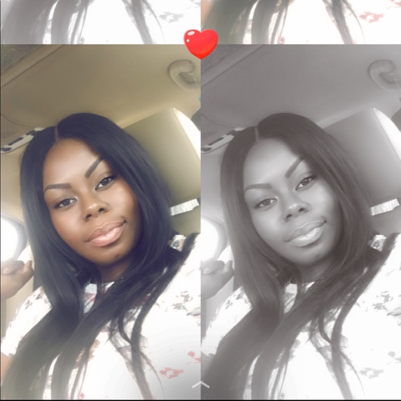 Meet your Posher, Courtney - Picture 1 of 1